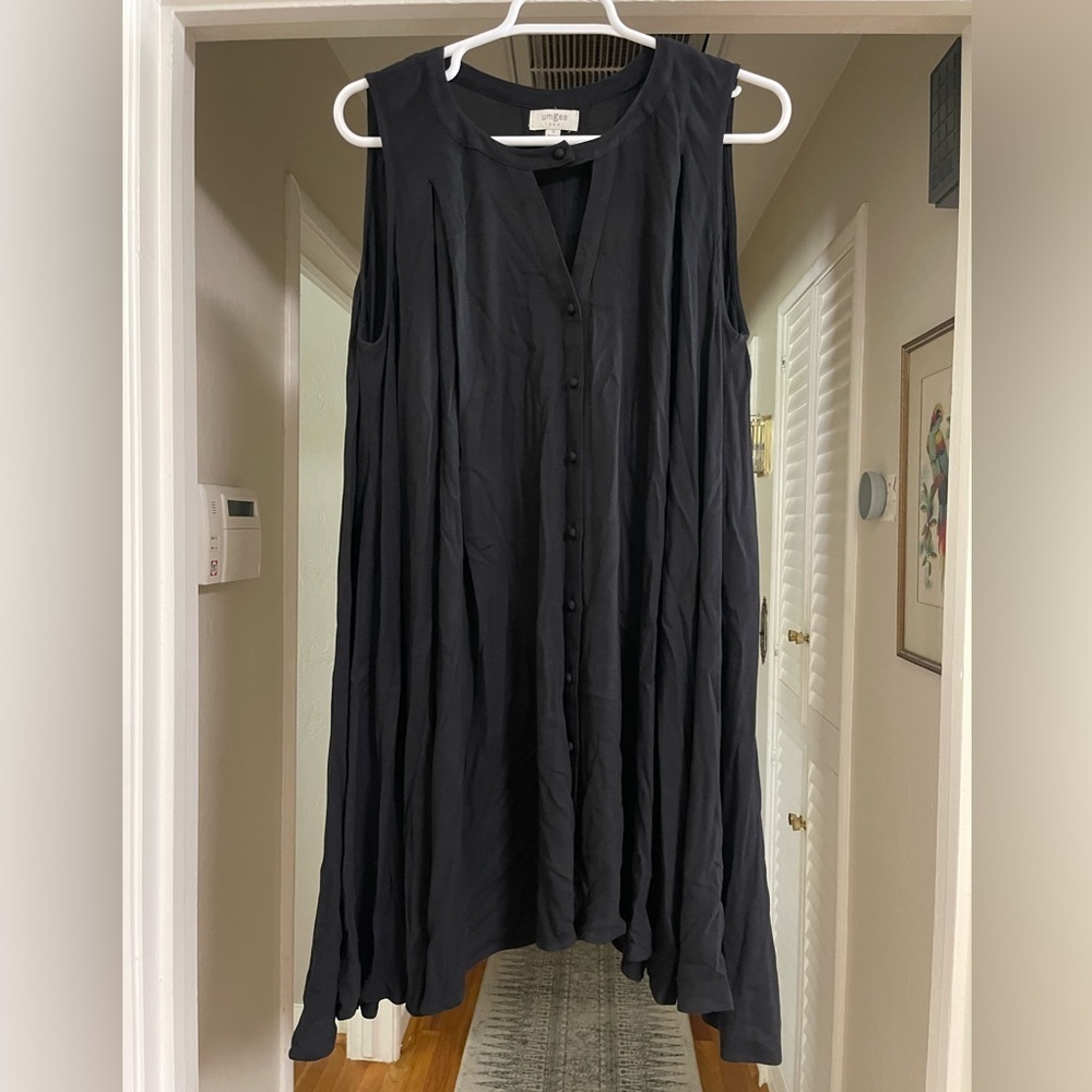 Umgee Black Sleeveless Midi Button-Front Dress